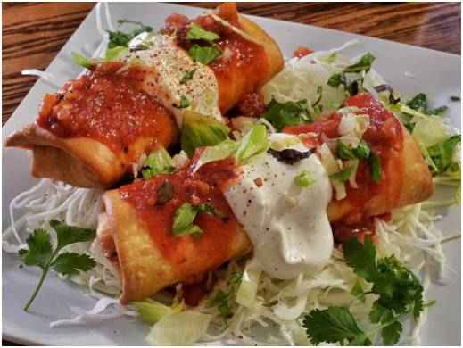 Iconic Regional Dishes Across the United States: A Culinary Journey Through Three States